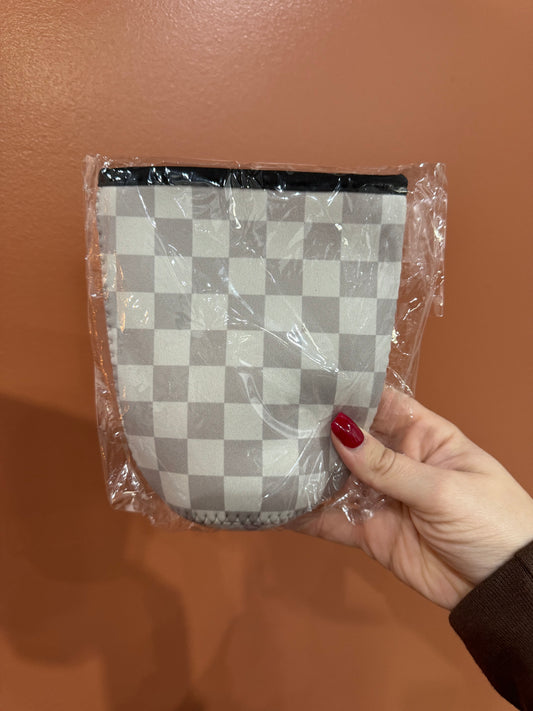 Large Checkered Drink Sleeve