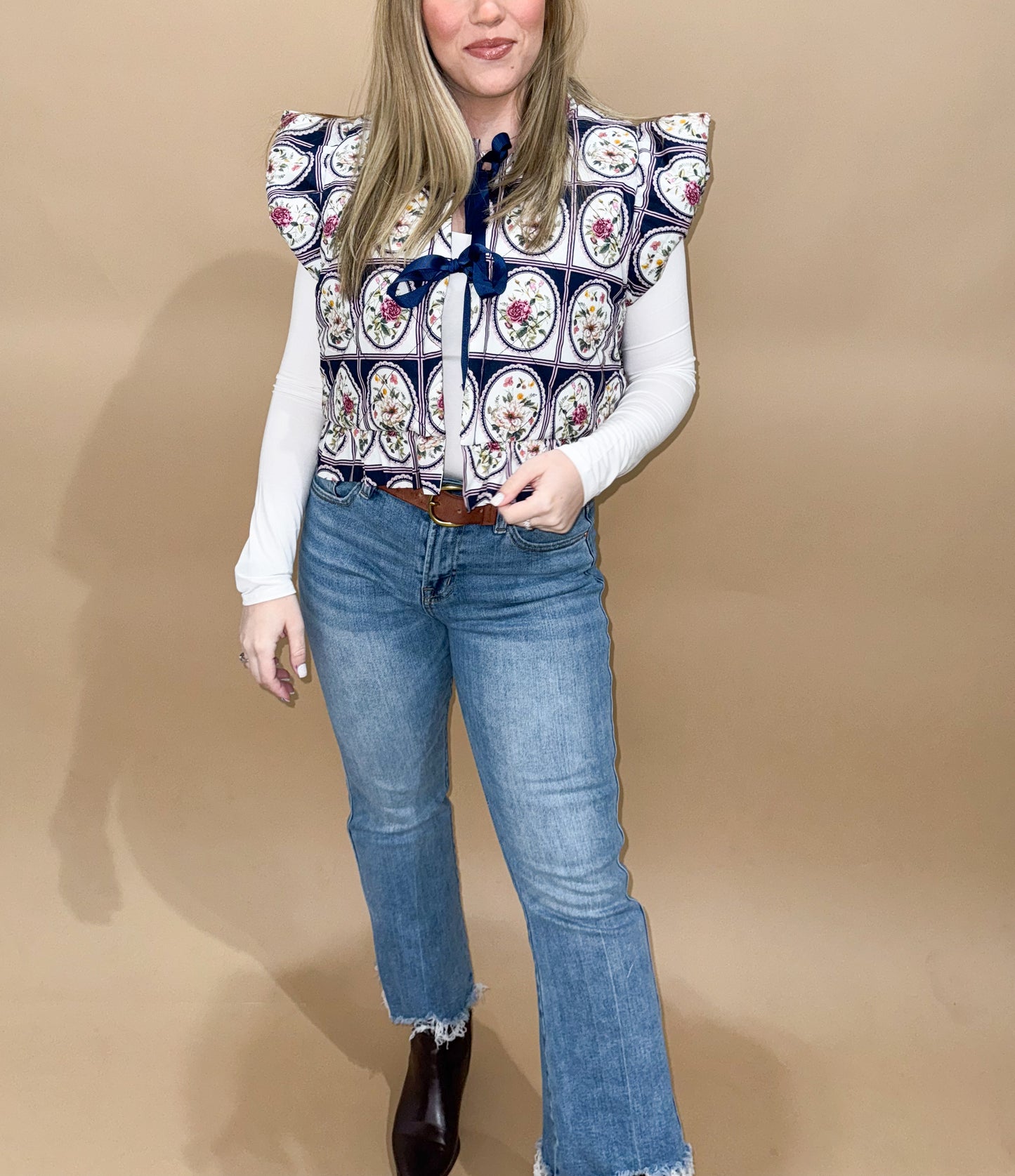 Margaret Quilted Puff Flutter Sleeve Floral Vest, Navy